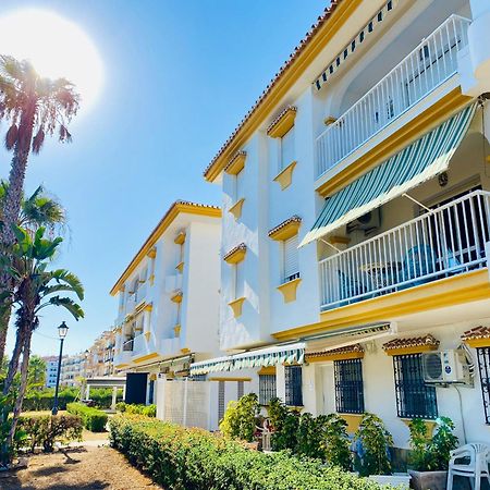 First Line Torrox Costa Apartment Luaran gambar