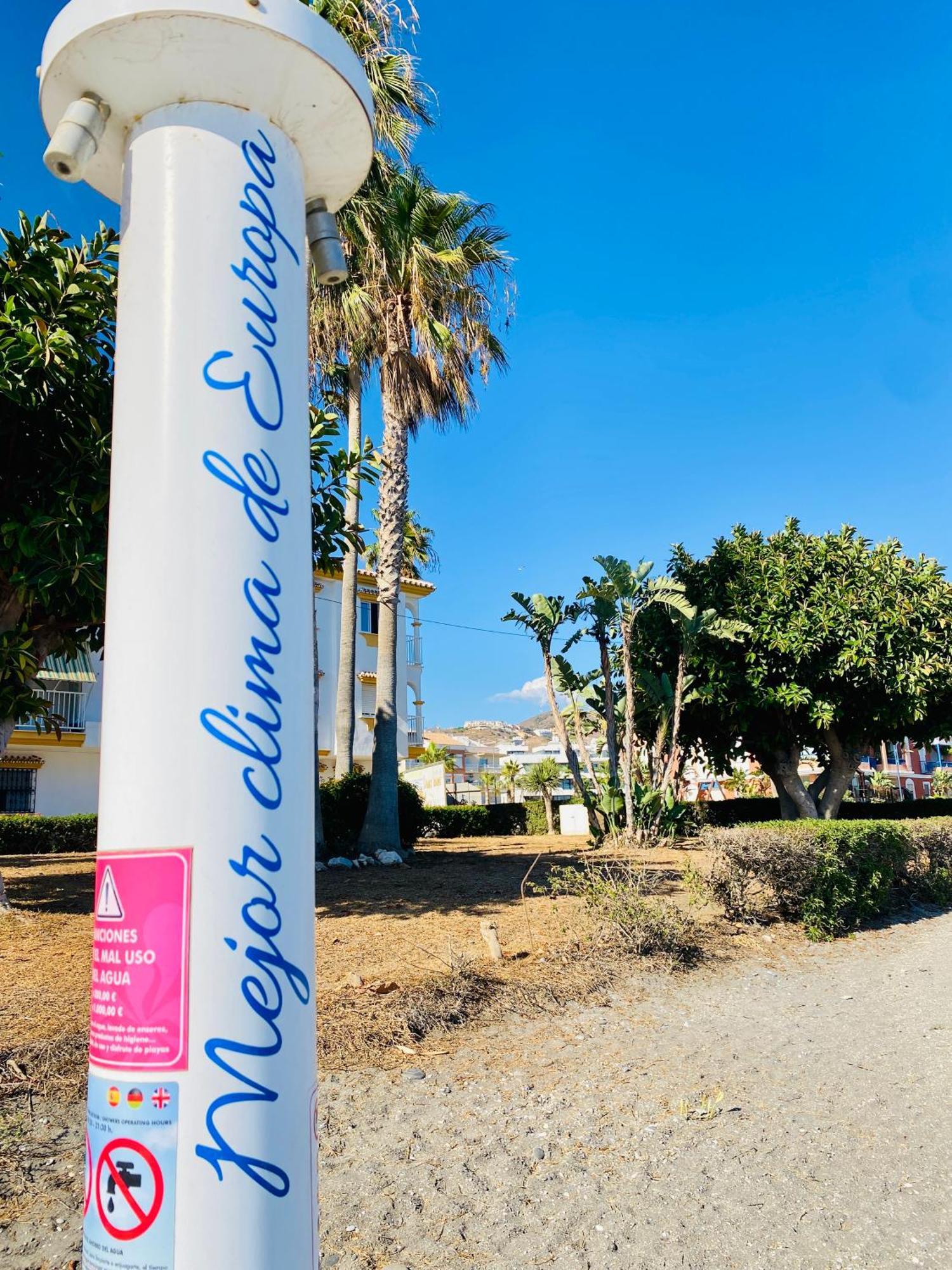 First Line Torrox Costa Apartment Luaran gambar