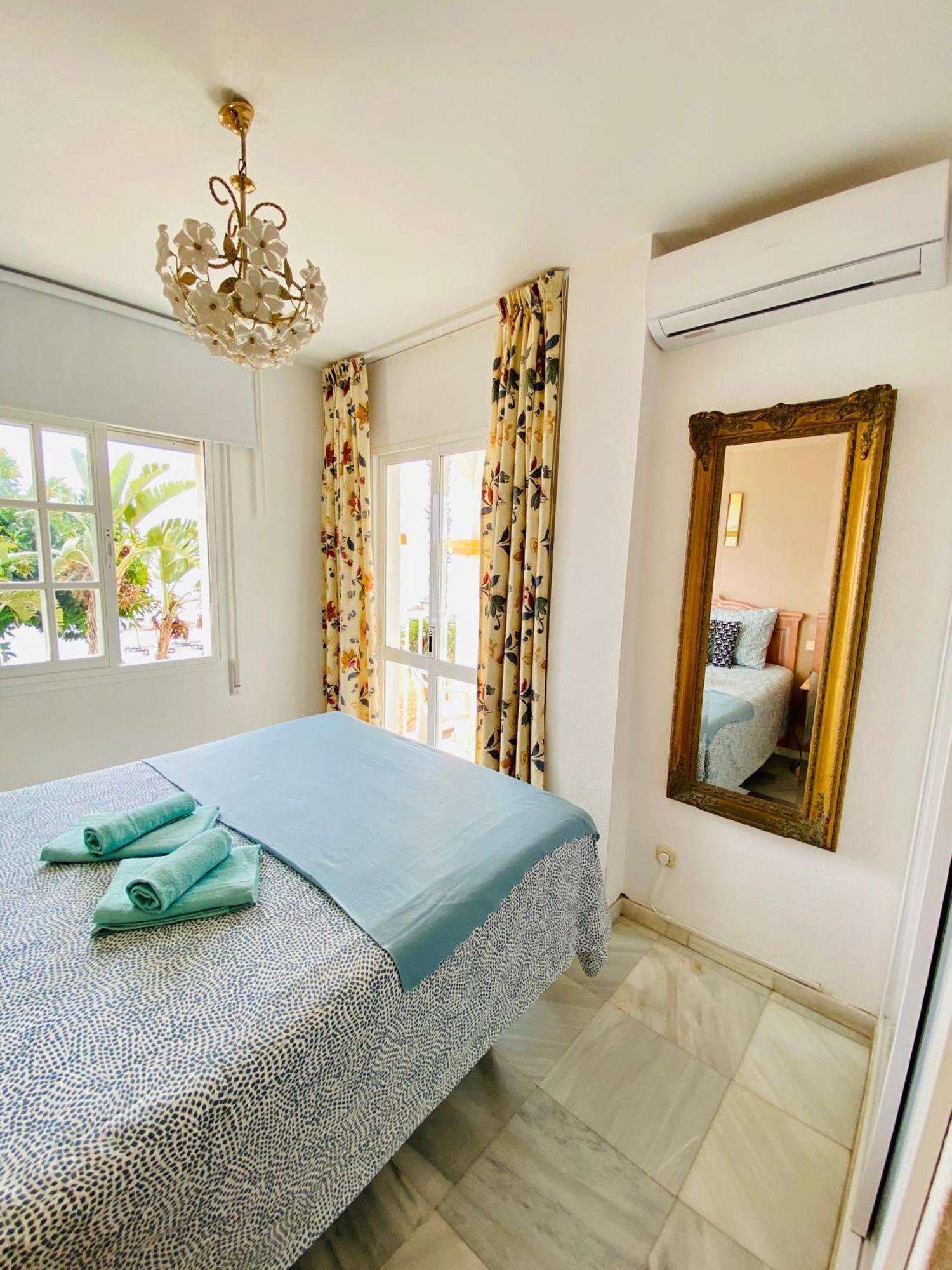 First Line Torrox Costa Apartment Luaran gambar