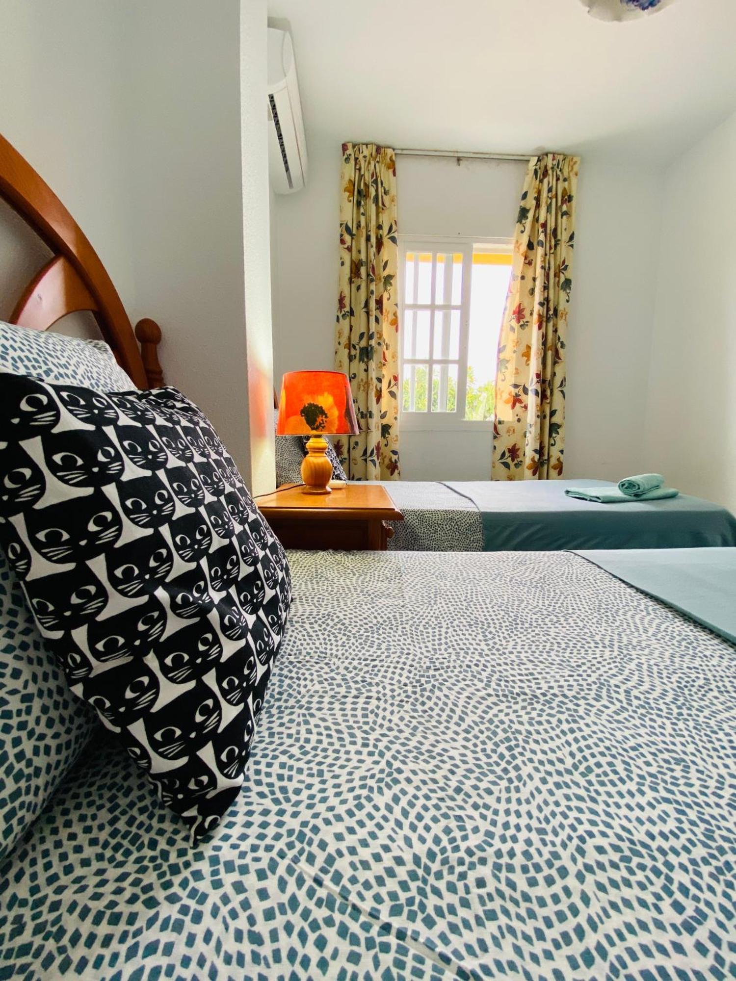 First Line Torrox Costa Apartment Luaran gambar