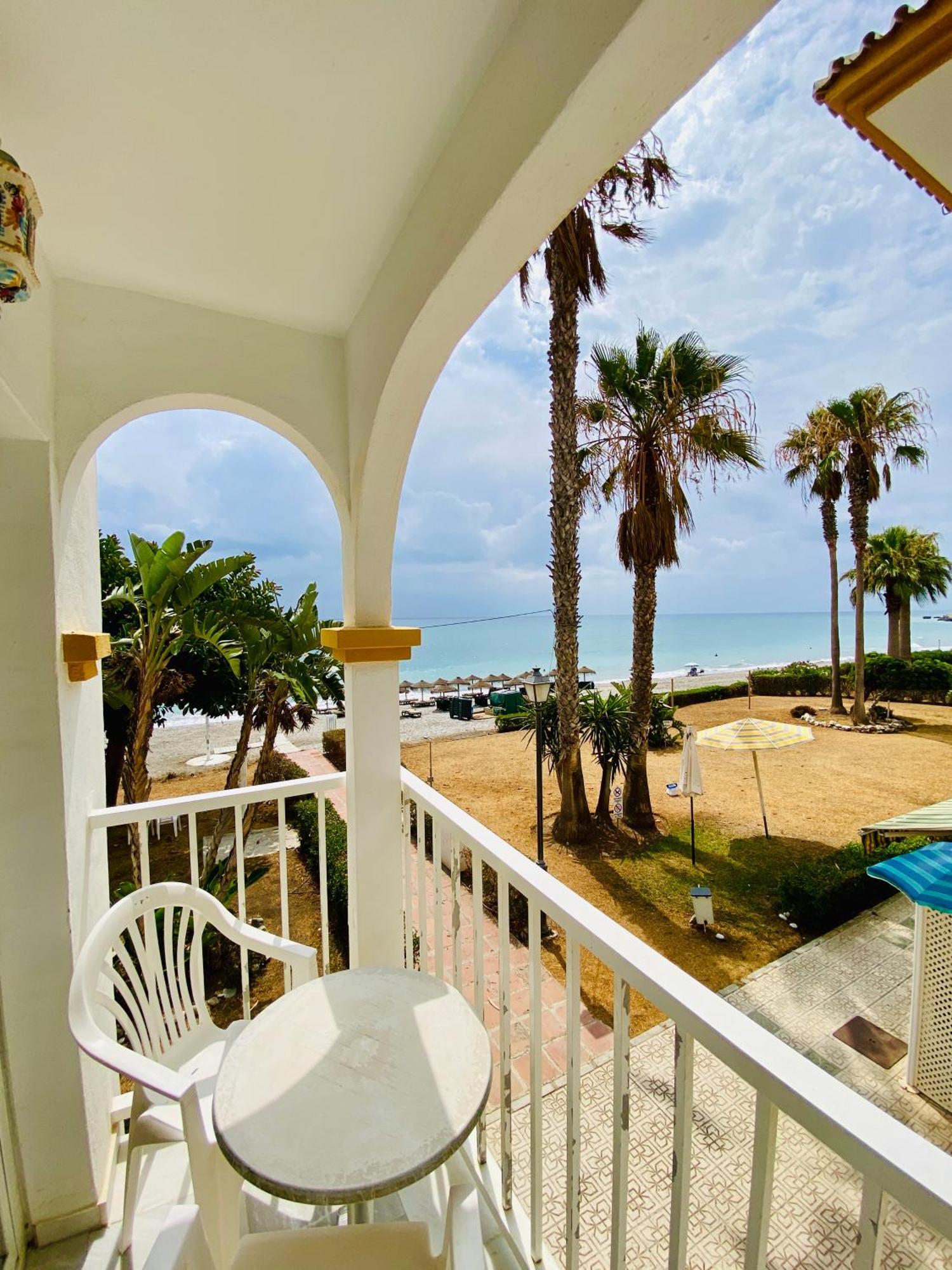 First Line Torrox Costa Apartment Luaran gambar