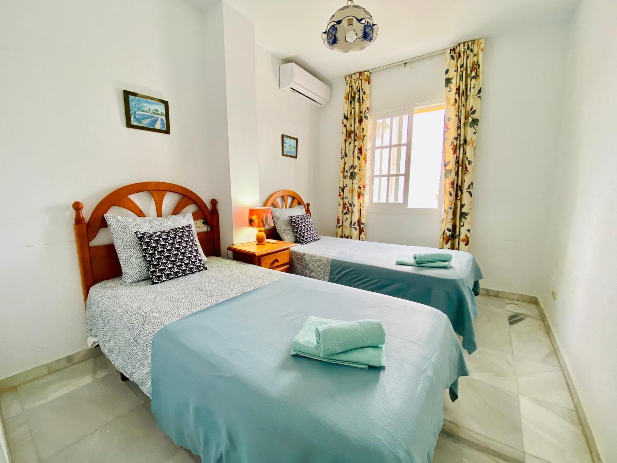 First Line Torrox Costa Apartment Luaran gambar